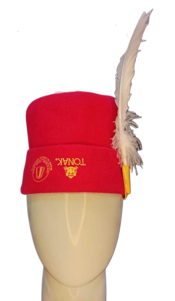 red cap with feather01